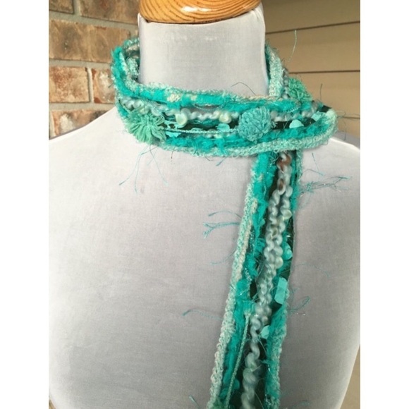 HANDMADE Necklace Scarf Ocean Breeze Fringe Boho Eyelash Yarn Batik Fabric Boho - Picture 4 of 4